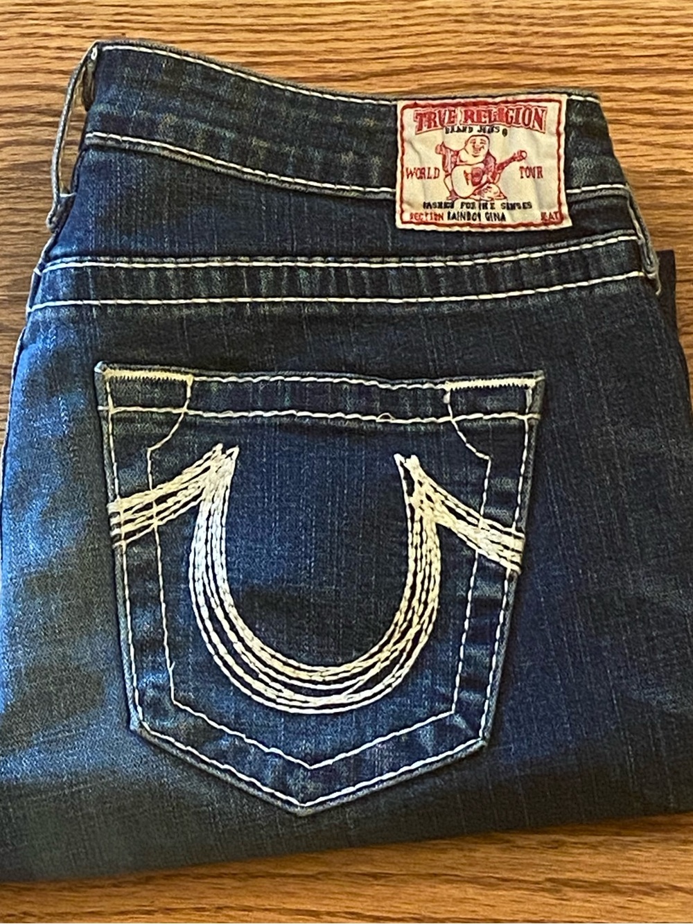 TRUE RELIGION JEANS